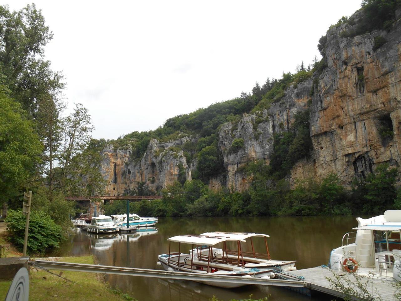 Hotel Restaurant Du Causse Saint-Cirq-Lapopie Kültér fotó